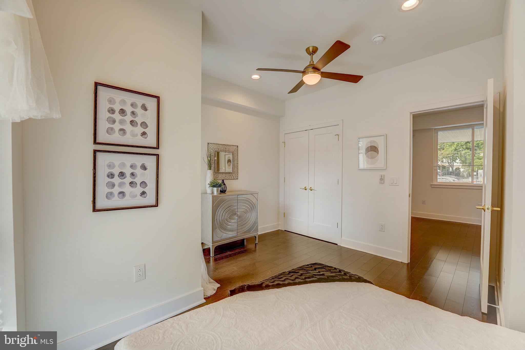 FAIRMOUNT - Residential