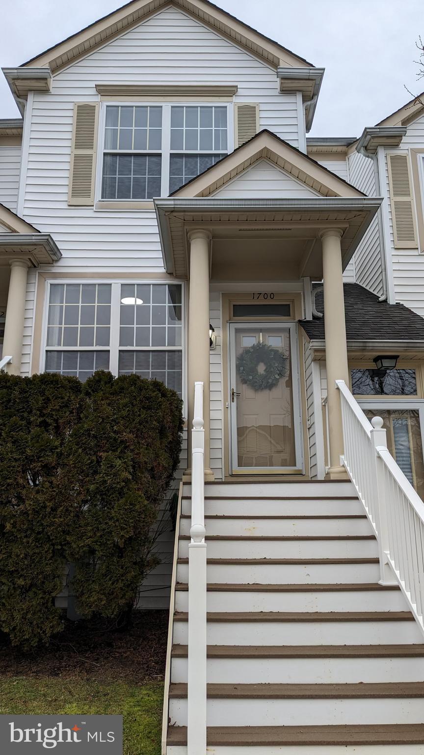 CEDAR GROVE AT CROFTON - Residential