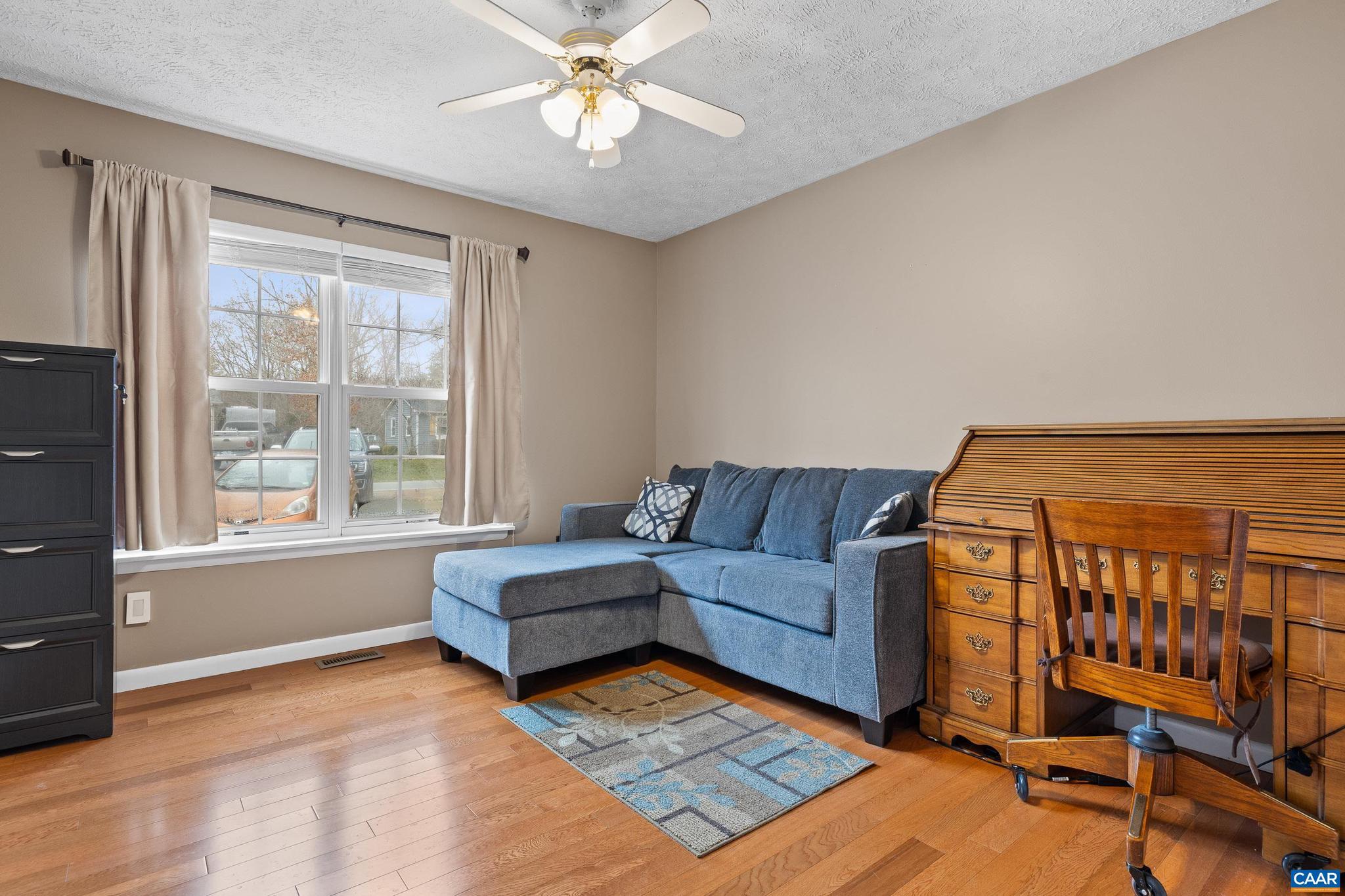 LAKE MONTICELLO - Residential