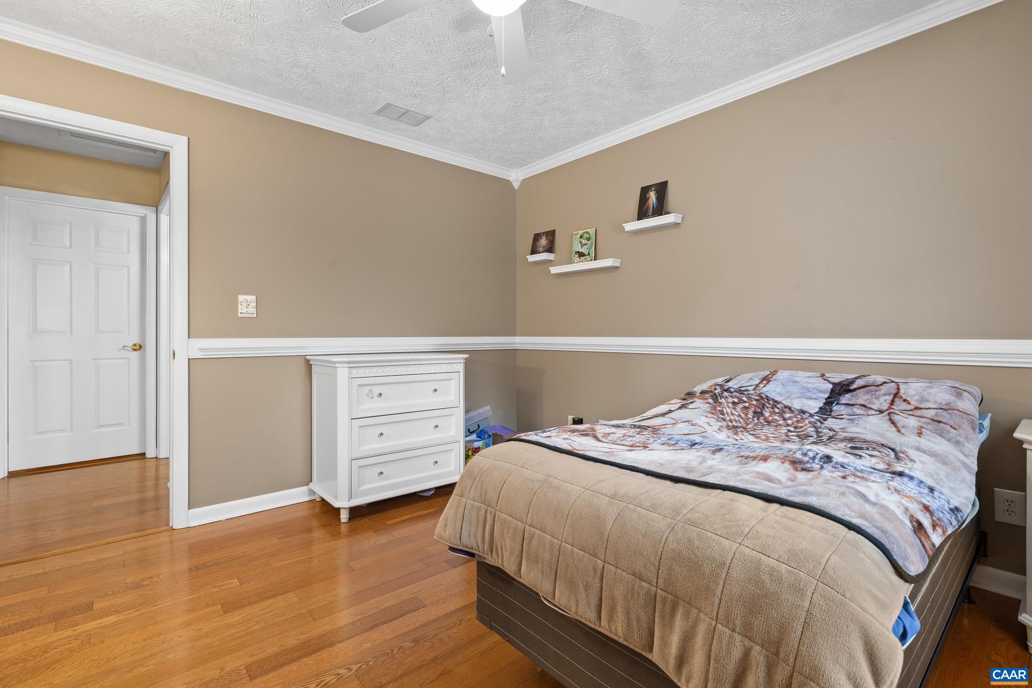 LAKE MONTICELLO - Residential