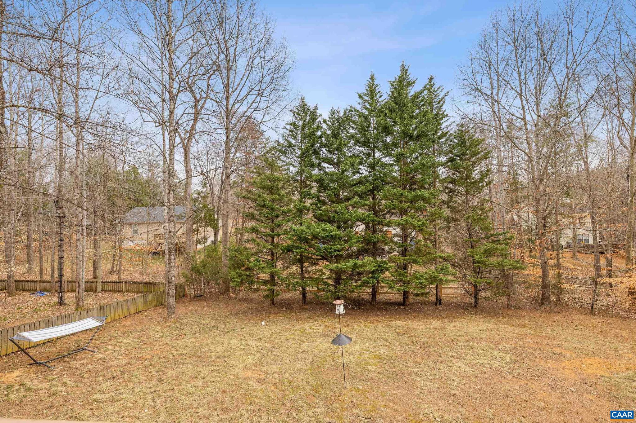 LAKE MONTICELLO - Residential