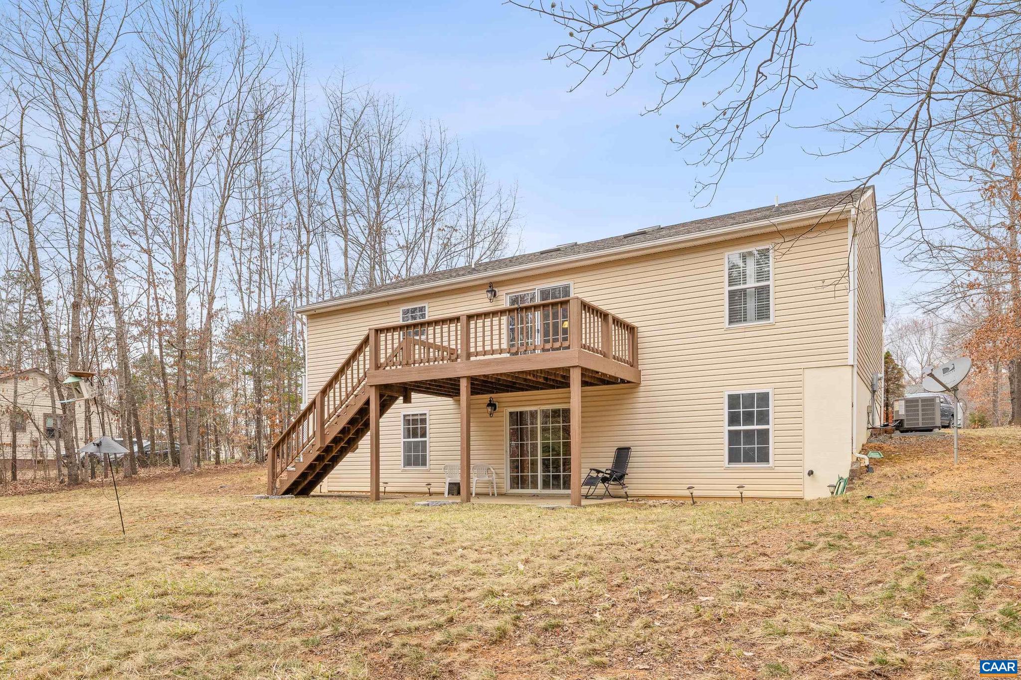 LAKE MONTICELLO - Residential