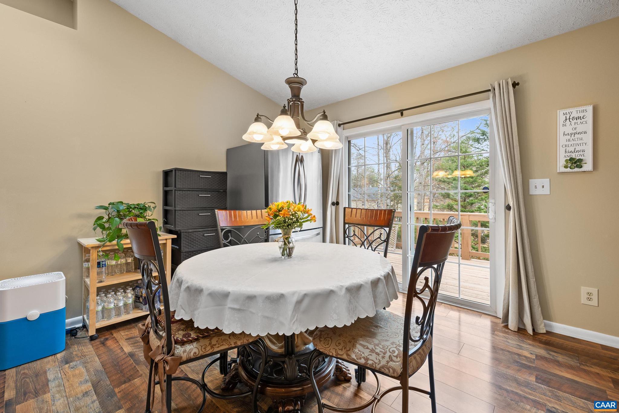 LAKE MONTICELLO - Residential