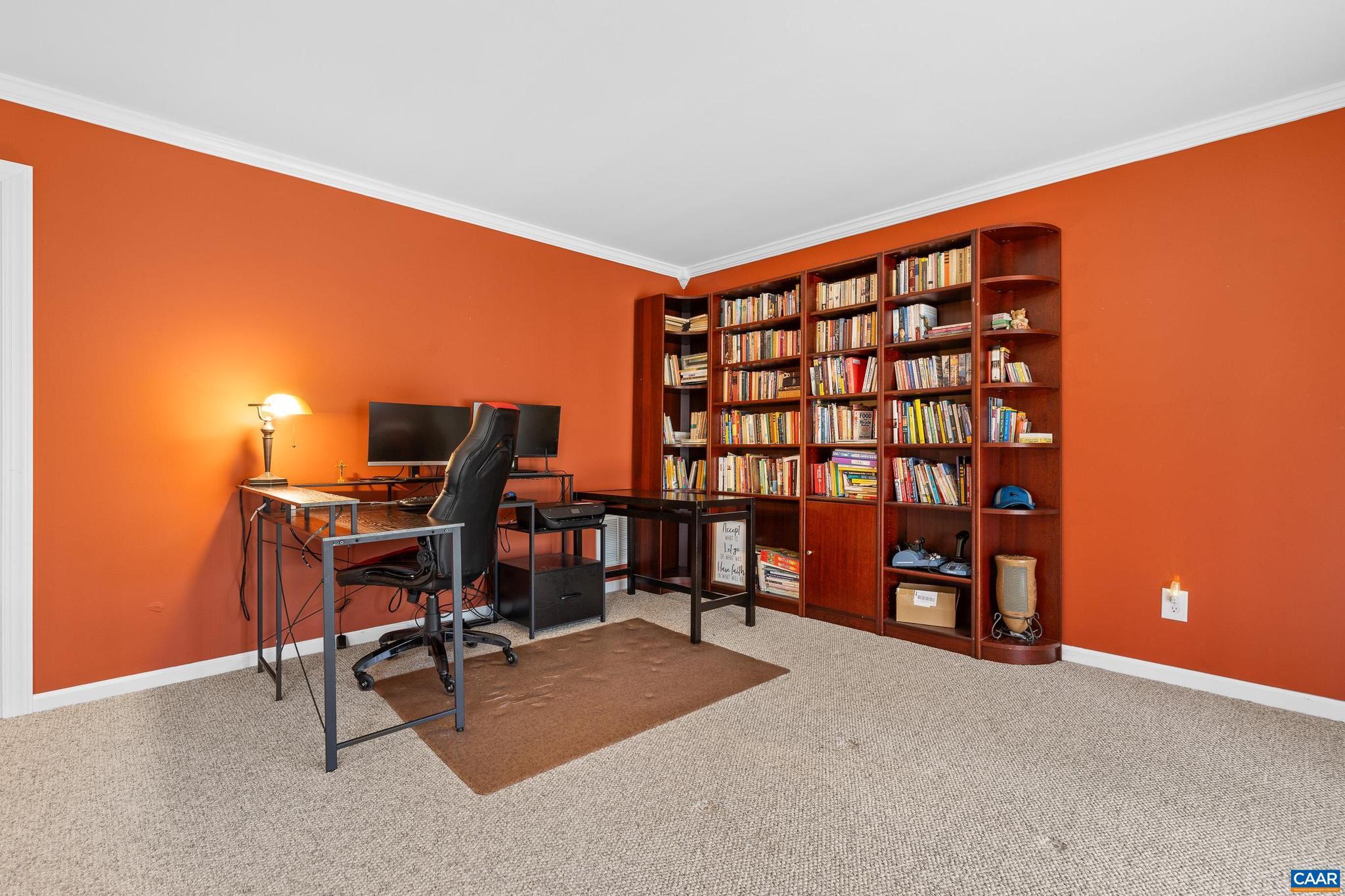 LAKE MONTICELLO - Residential