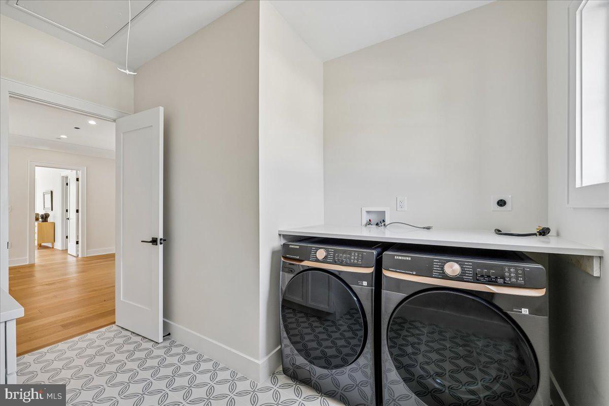 GARRETT PARK ESTATES - Residential