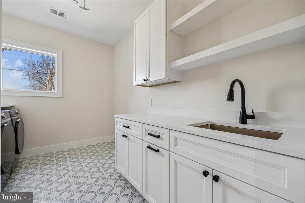 GARRETT PARK ESTATES - Residential