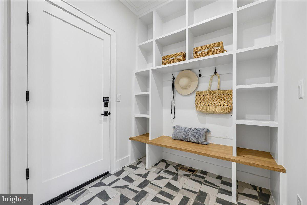 GARRETT PARK ESTATES - Residential