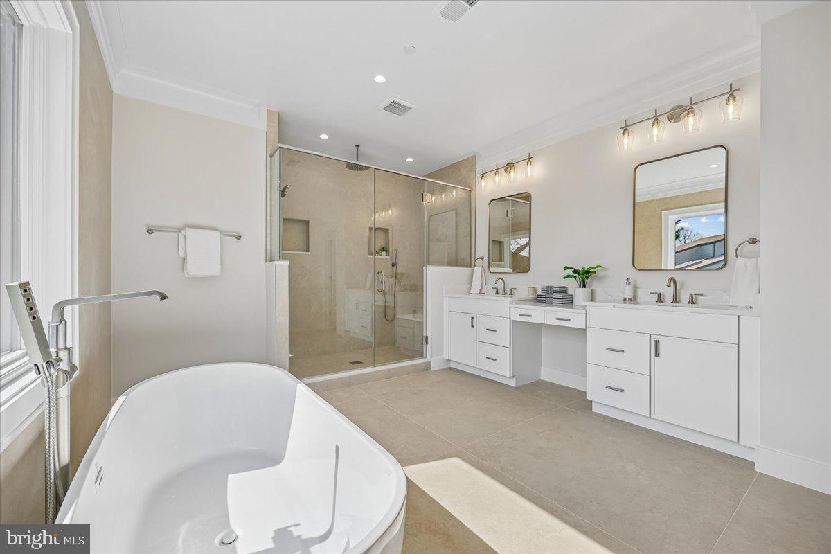 GARRETT PARK ESTATES - Residential