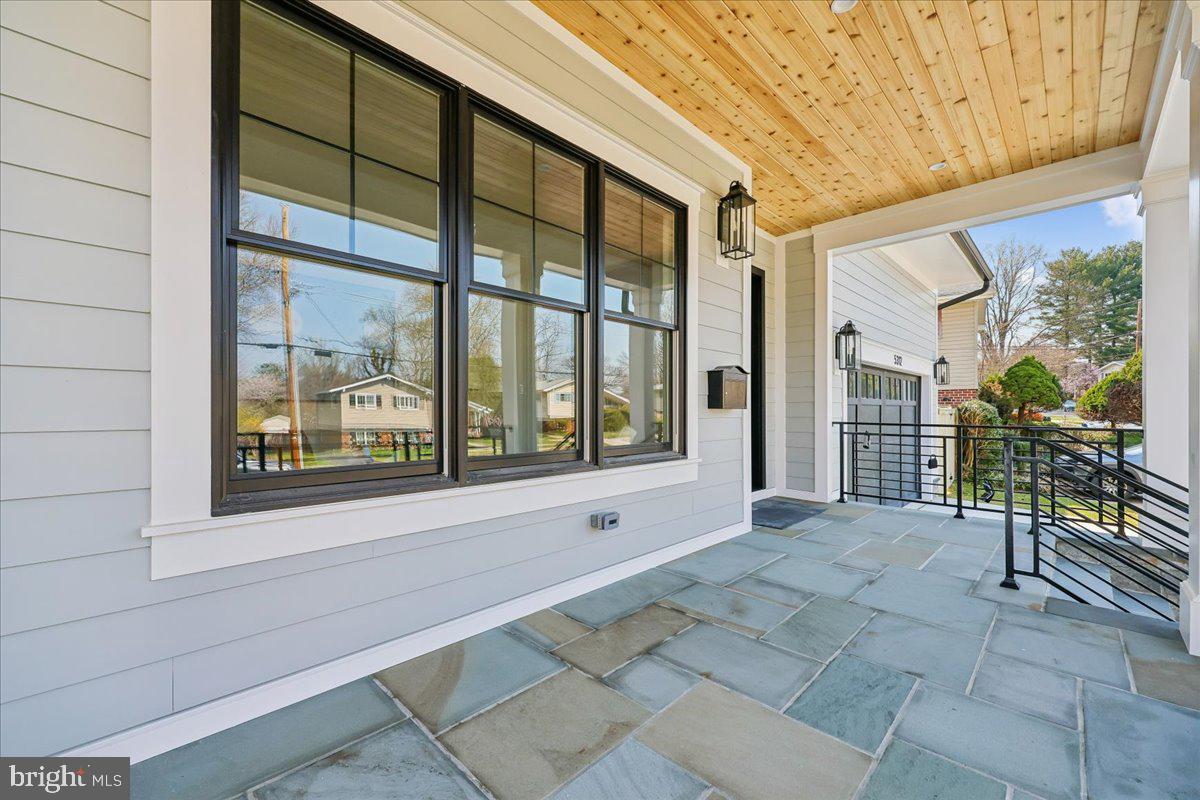 GARRETT PARK ESTATES - Residential