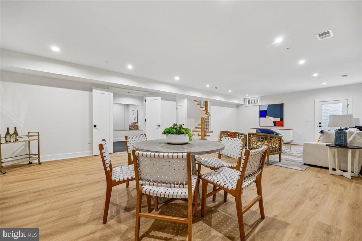 GARRETT PARK ESTATES - Residential