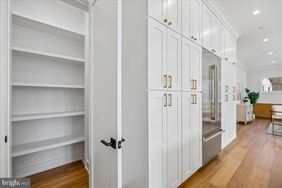 GARRETT PARK ESTATES - Residential