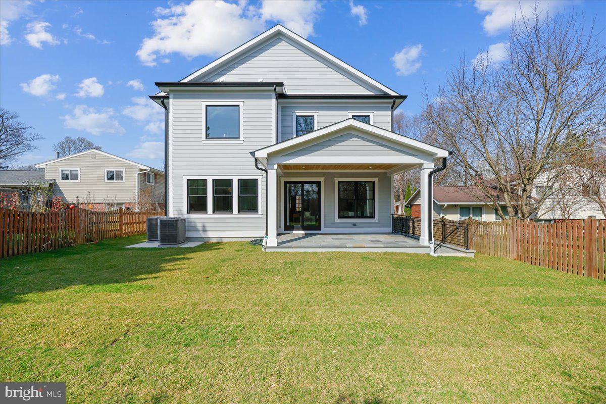 GARRETT PARK ESTATES - Residential