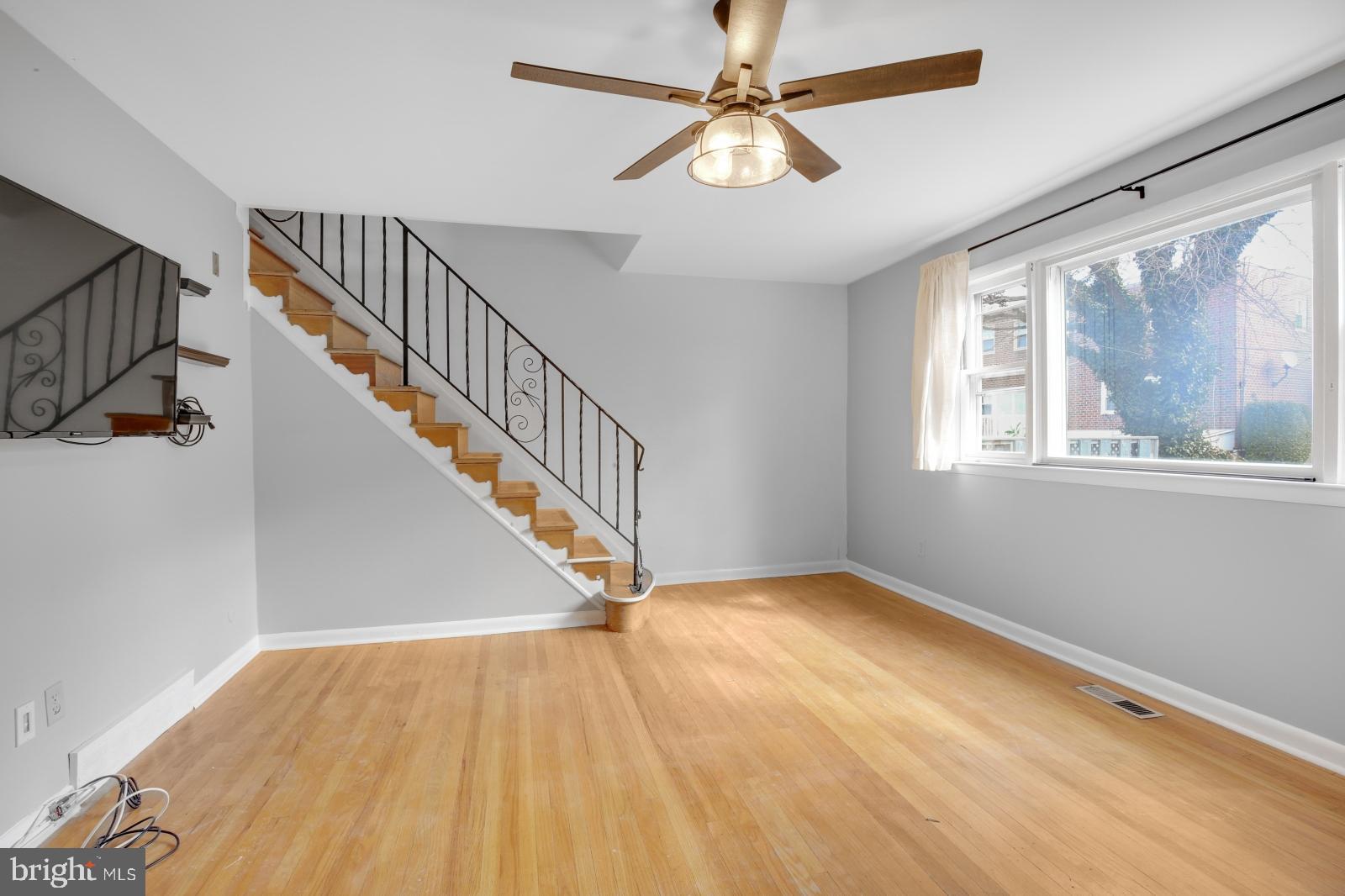 ROXBOROUGH - Residential Lease