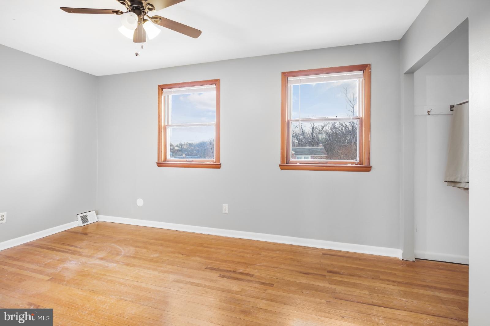 ROXBOROUGH - Residential Lease