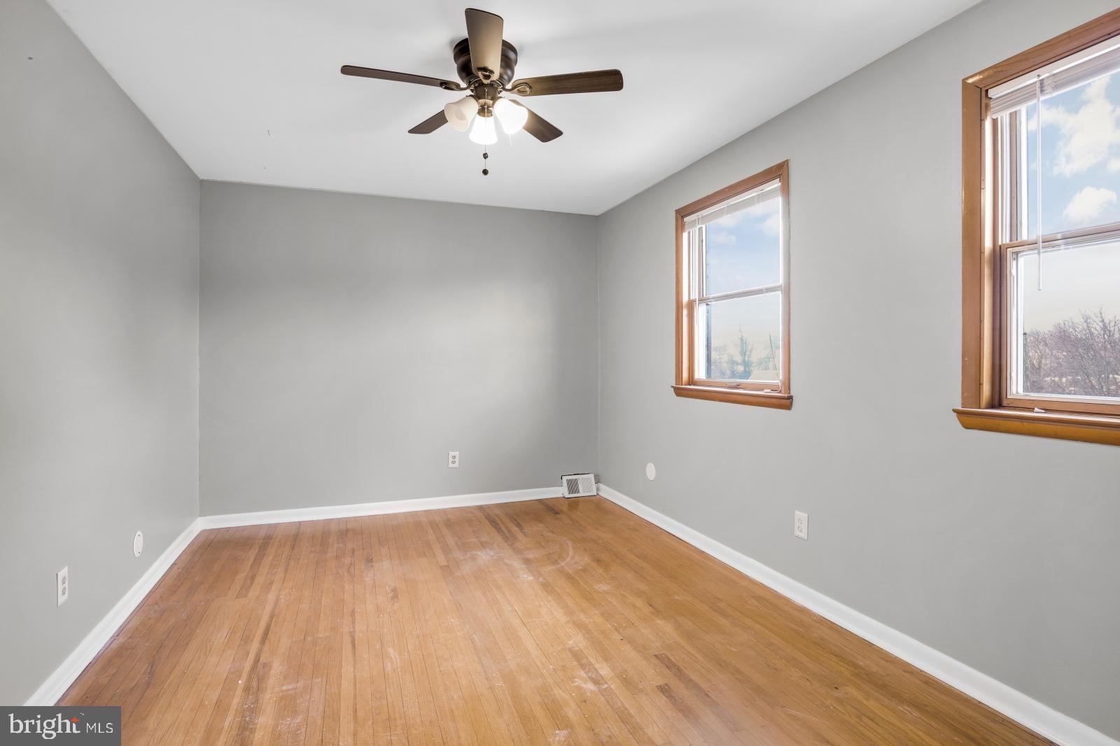 ROXBOROUGH - Residential Lease