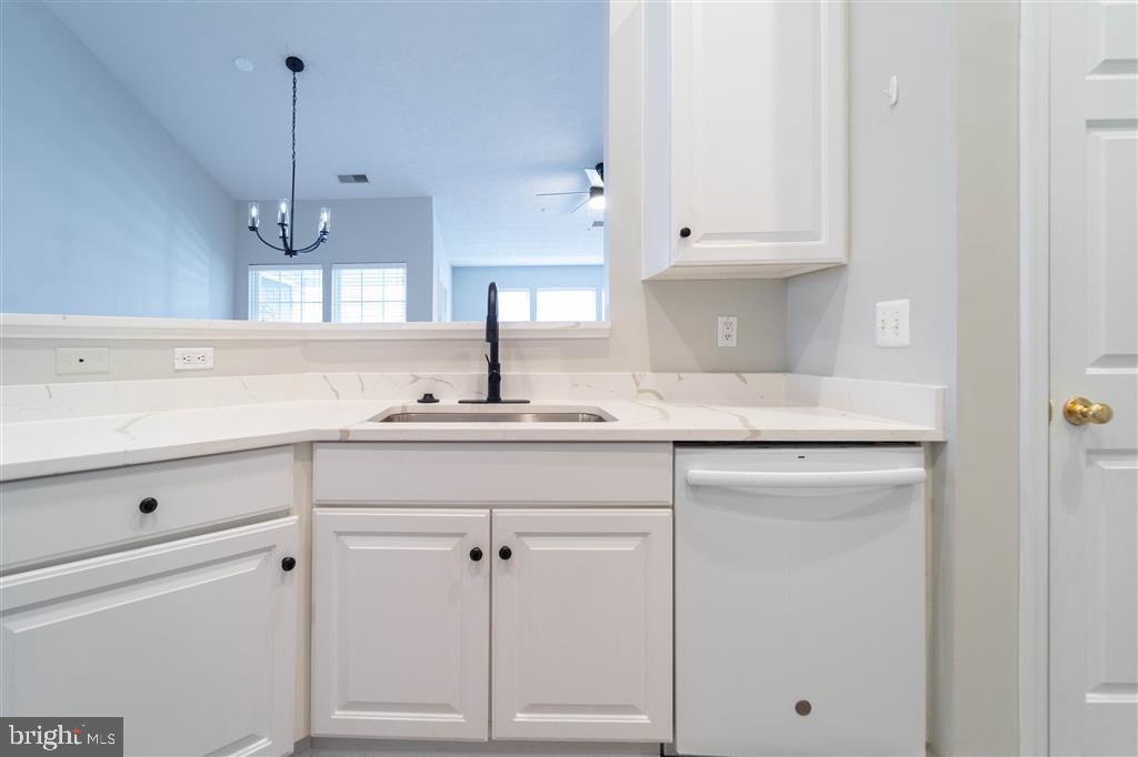 KNOLLWOOD - Residential