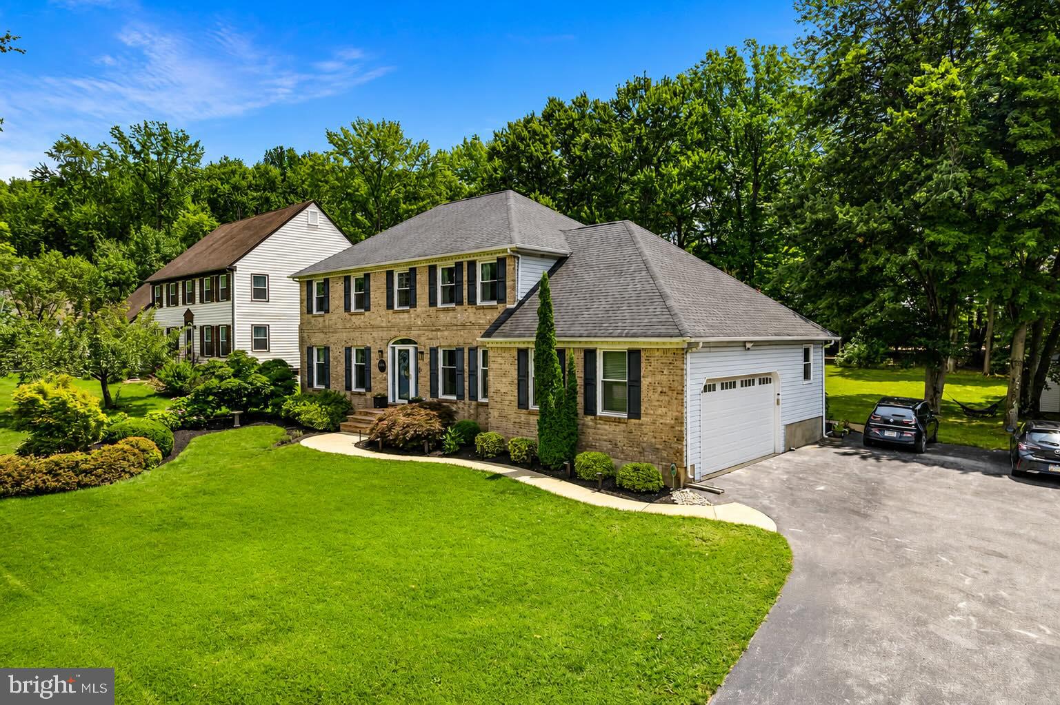 491 W CHESTNUT HILL ROAD