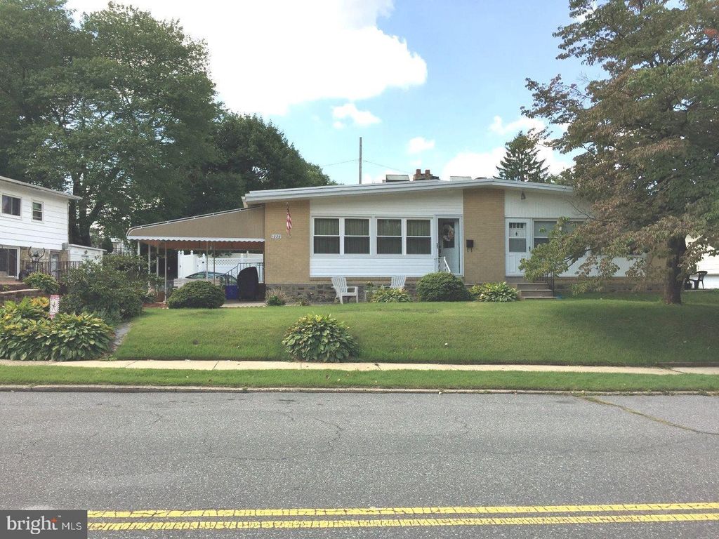 Photo of 1028 Grant Avenue, PHILADELPHIA, PA 19115 (MLS # PAPH2610520)