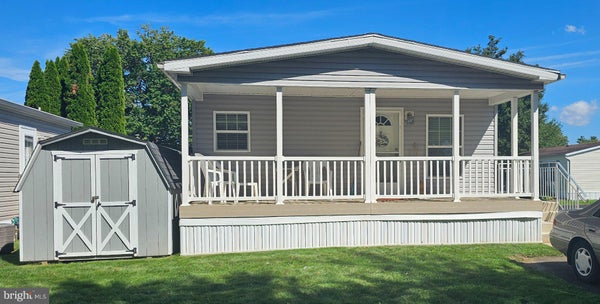 2304 BROWNSVILLE RD TRLR J15, FEASTERVILLE TREVOSE, PA 19053 - Image 053e5a1485ce6d6483b9e2e5a4a3fb9e/3412544431
