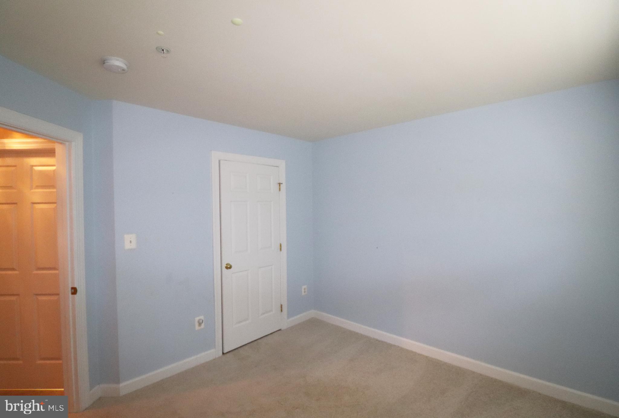 WAVERLY WOODS - Residential Lease