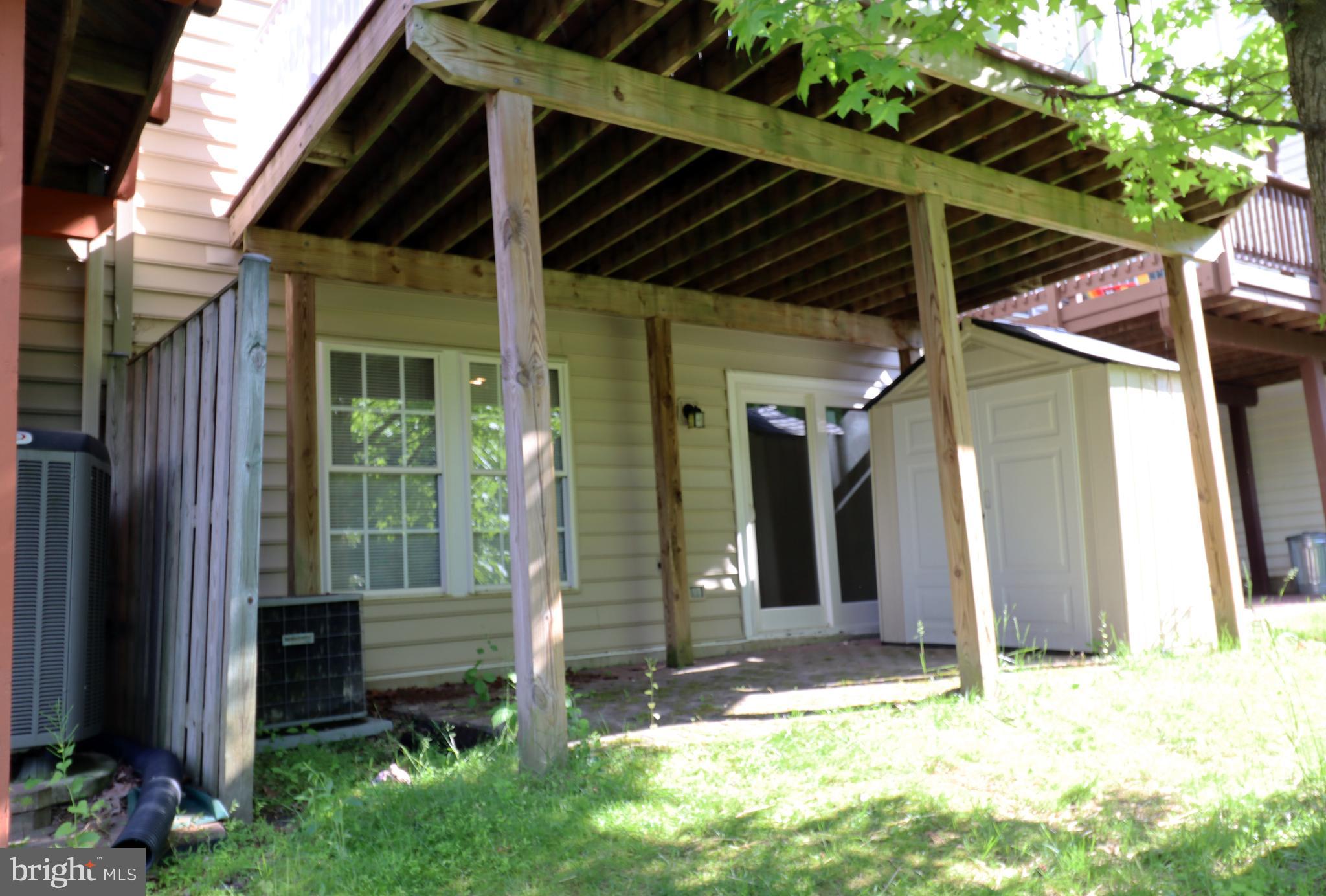 WAVERLY WOODS - Residential Lease