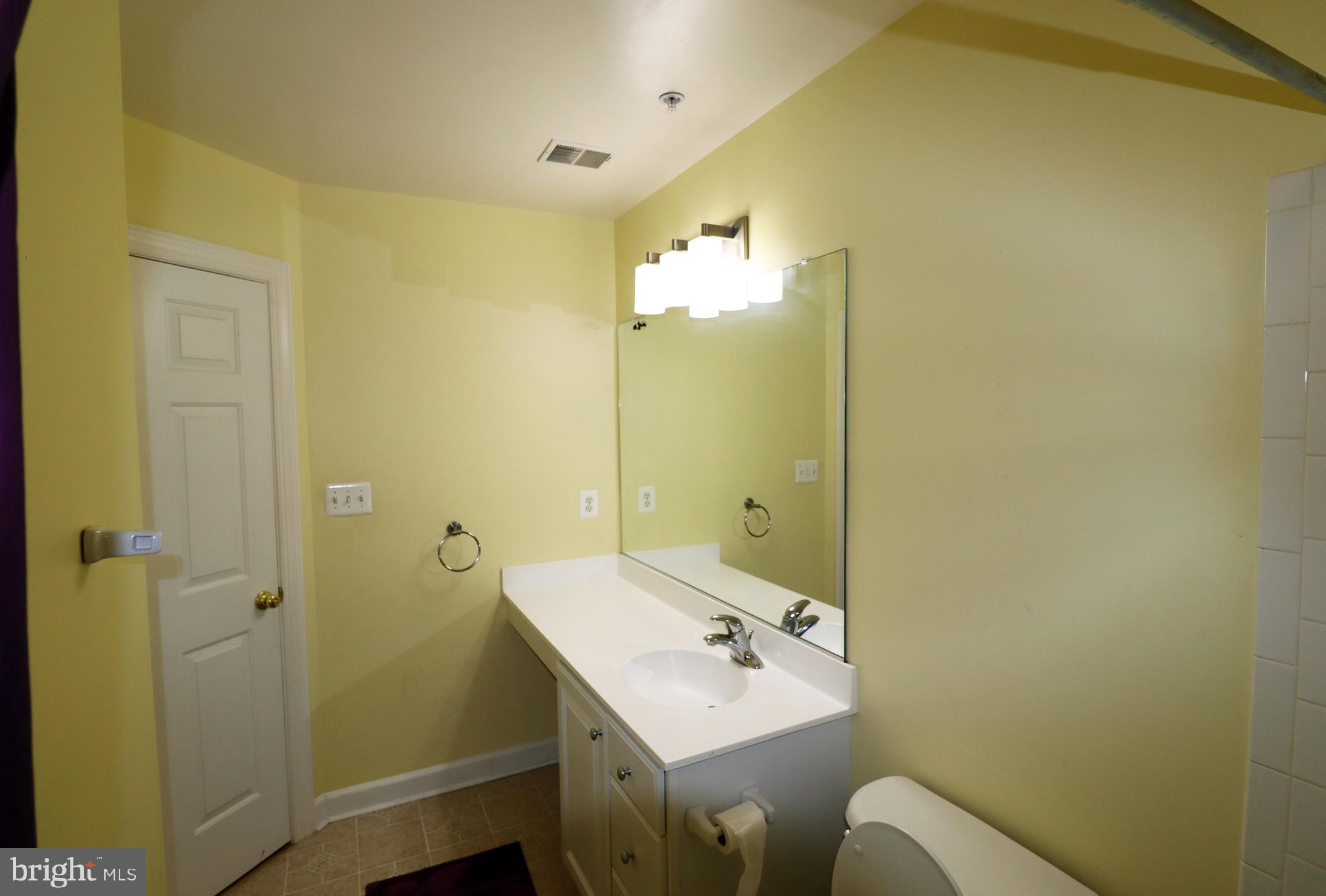 WAVERLY WOODS - Residential Lease