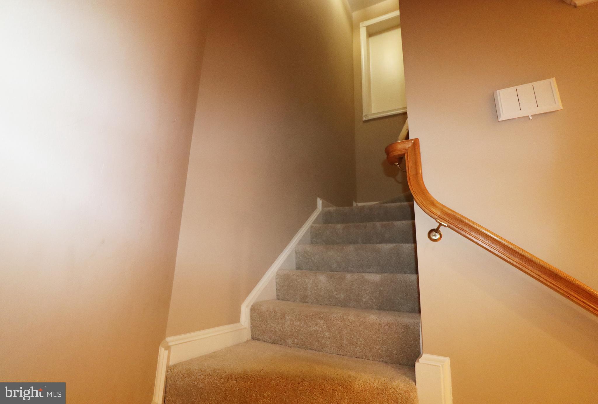 WAVERLY WOODS - Residential Lease