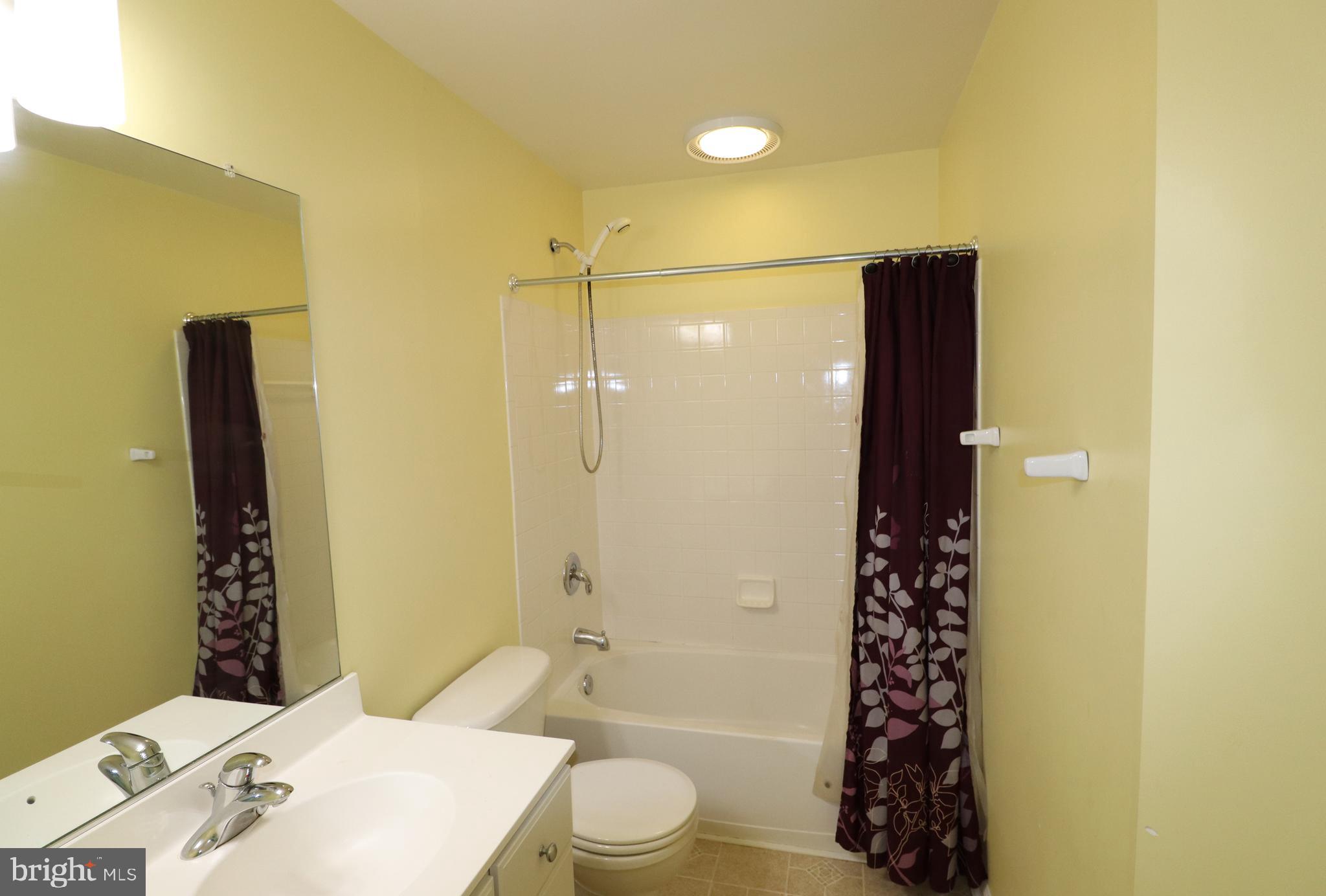 WAVERLY WOODS - Residential Lease