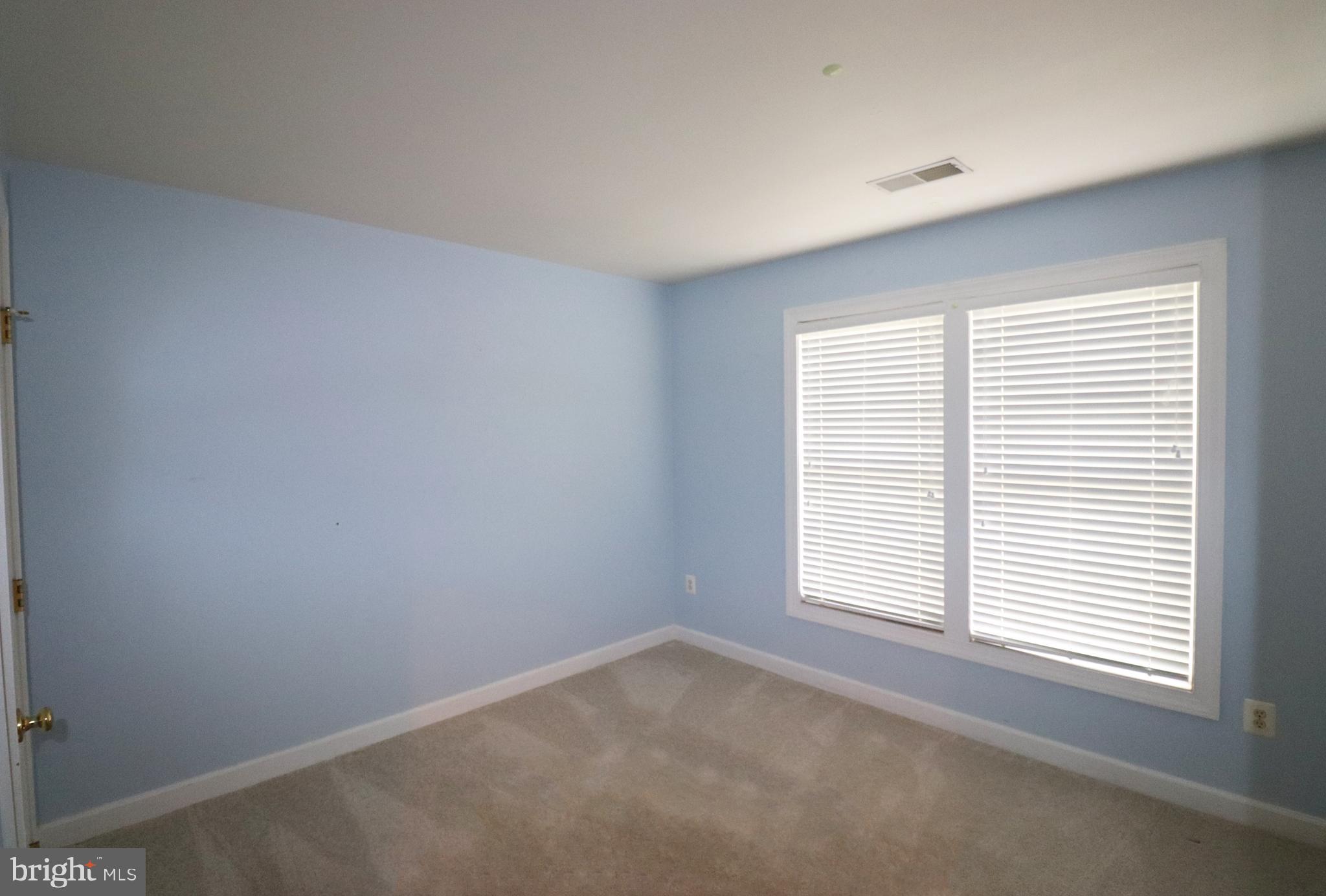 WAVERLY WOODS - Residential Lease