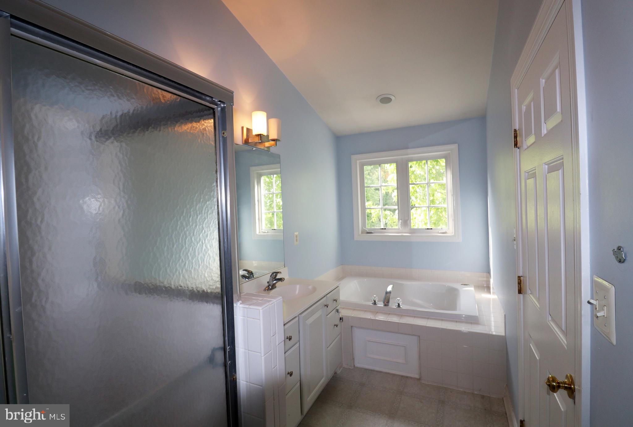 WAVERLY WOODS - Residential Lease