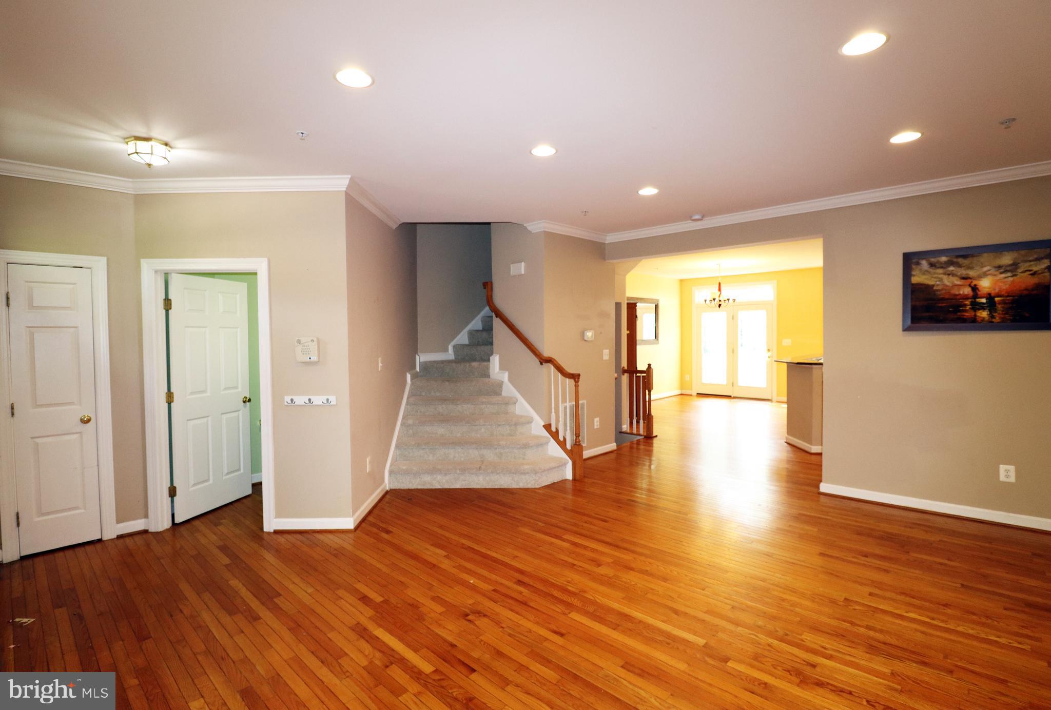 WAVERLY WOODS - Residential Lease