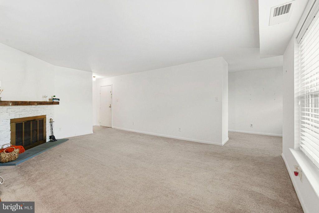 Photo of 4000 Gypsy Lane #605F2, PHILADELPHIA, PA 19129 (MLS # PAPH2571444)