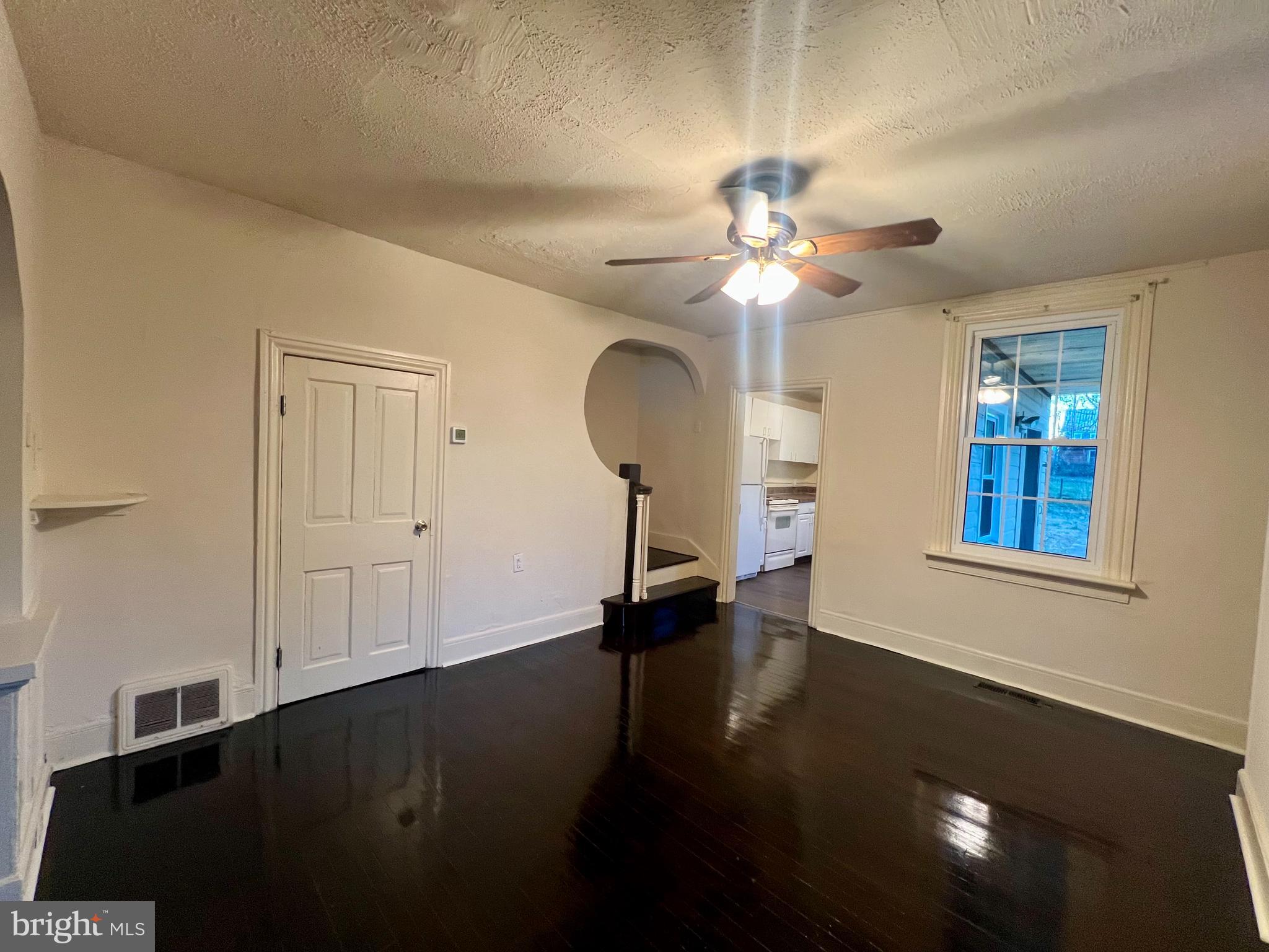 MARTINSBURG CITY - Residential Lease