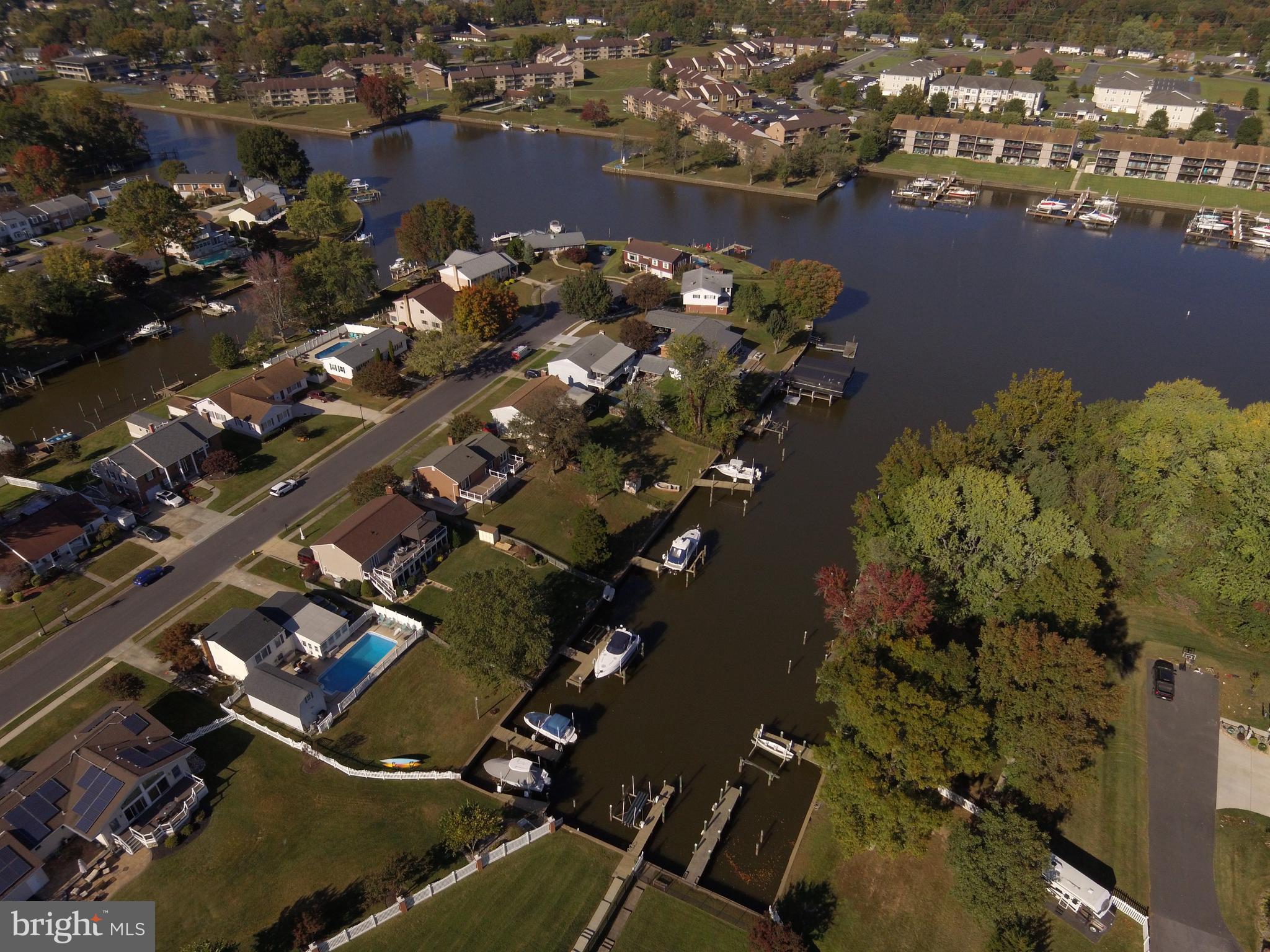 RUMSEY ISLAND - Residential