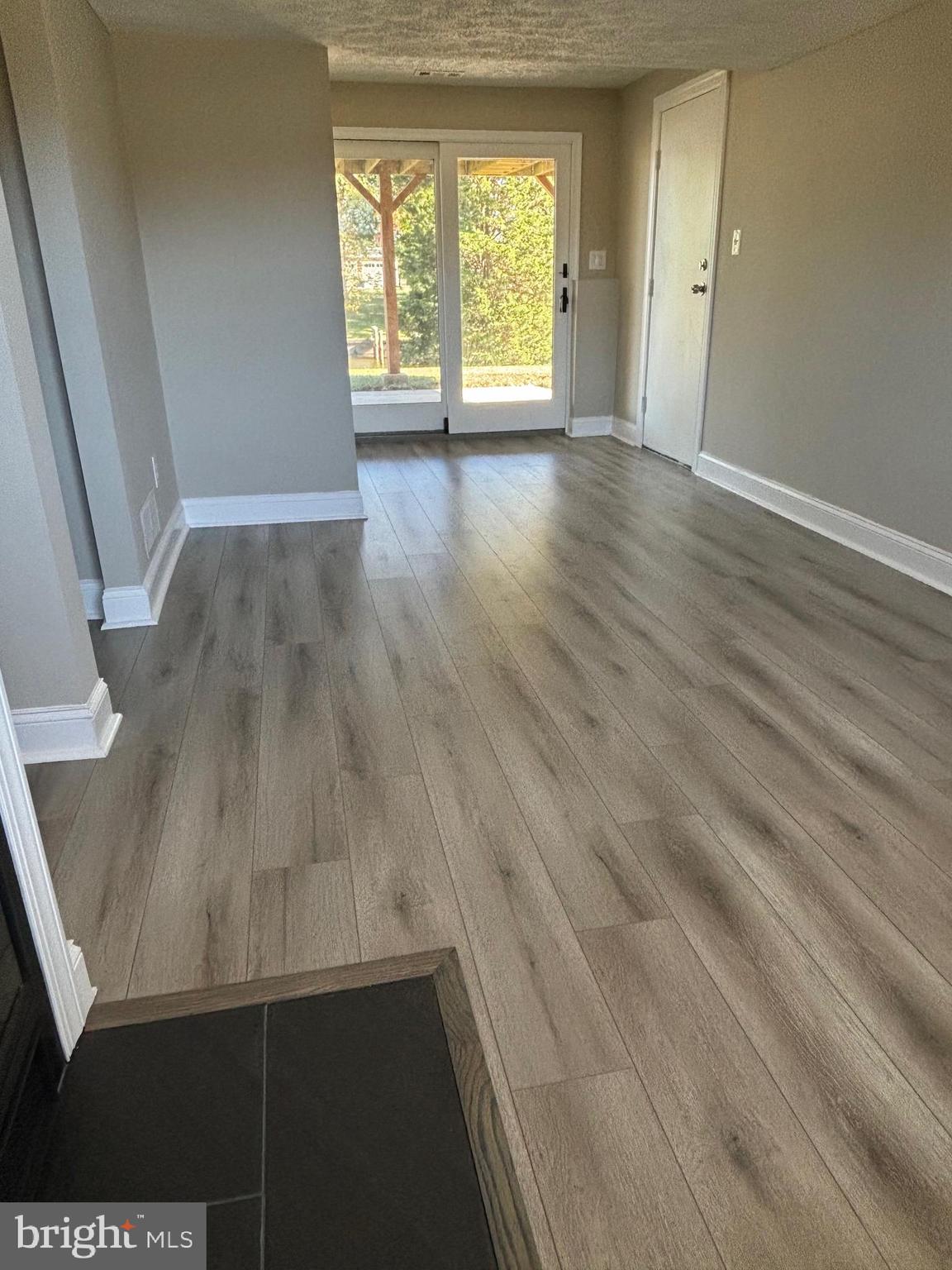 RUMSEY ISLAND - Residential