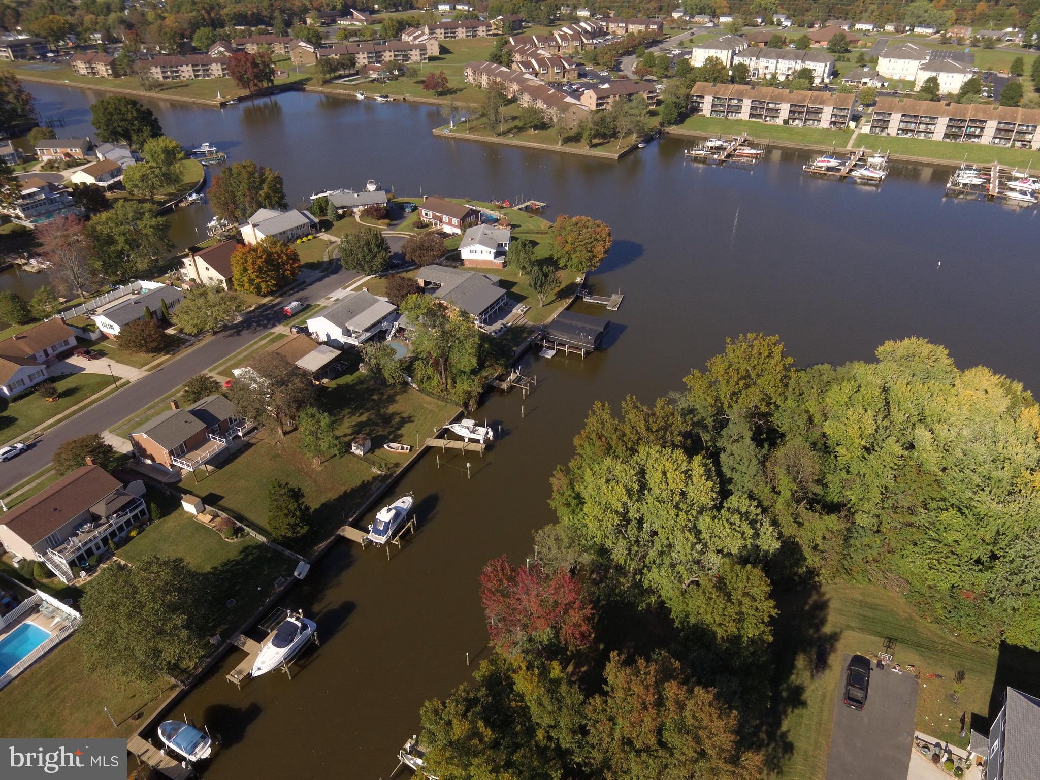 RUMSEY ISLAND - Residential