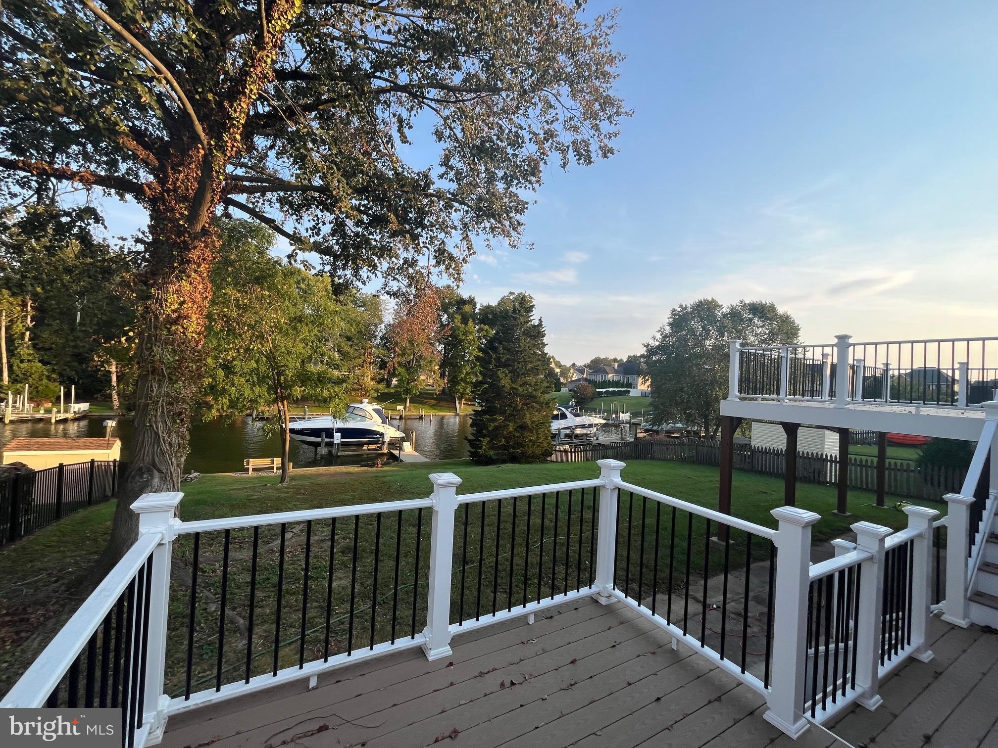 RUMSEY ISLAND - Residential