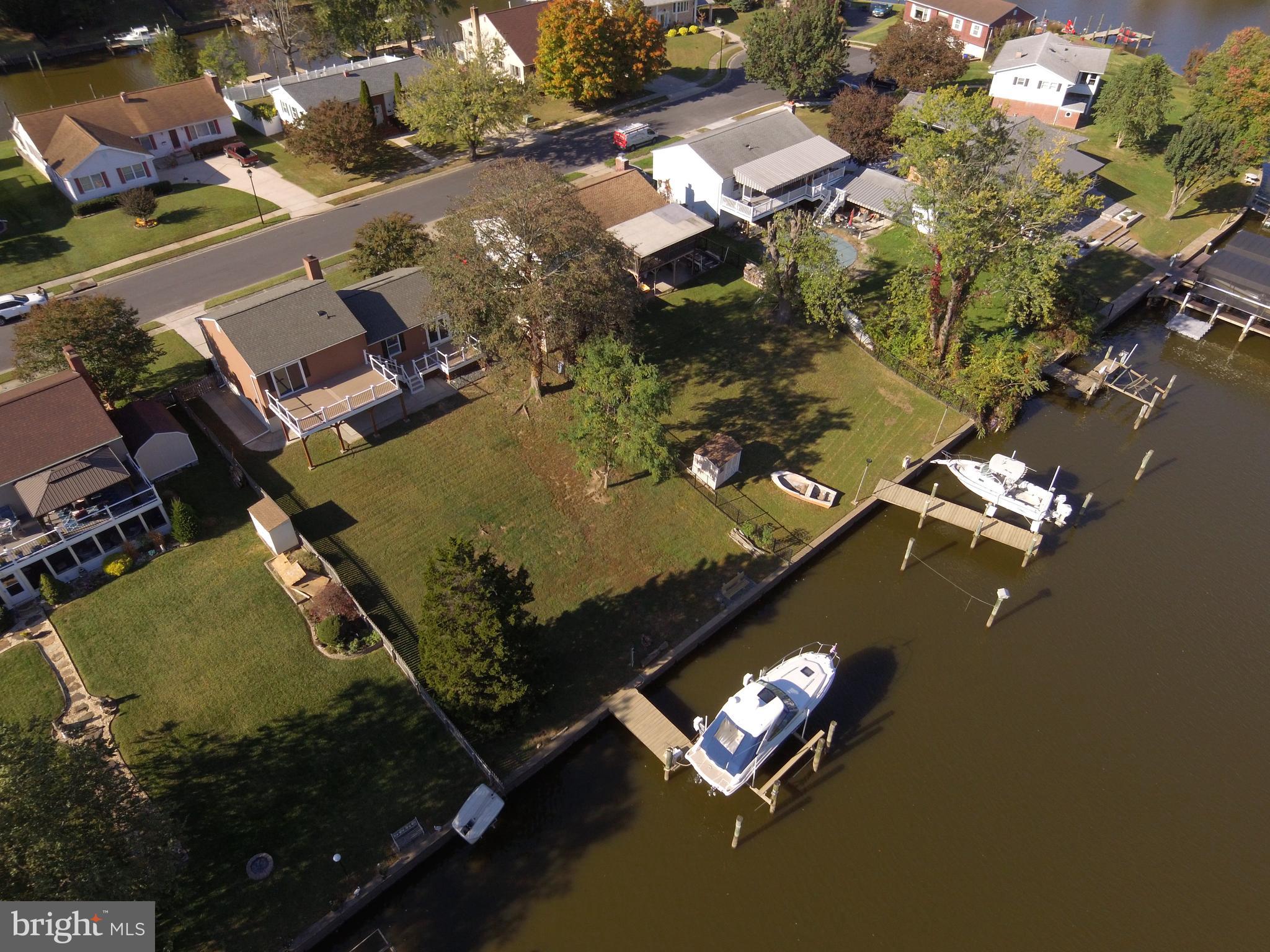RUMSEY ISLAND - Residential
