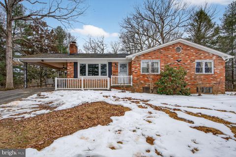 7406 KENNEDY ROAD NOKESVILLE VA 20181