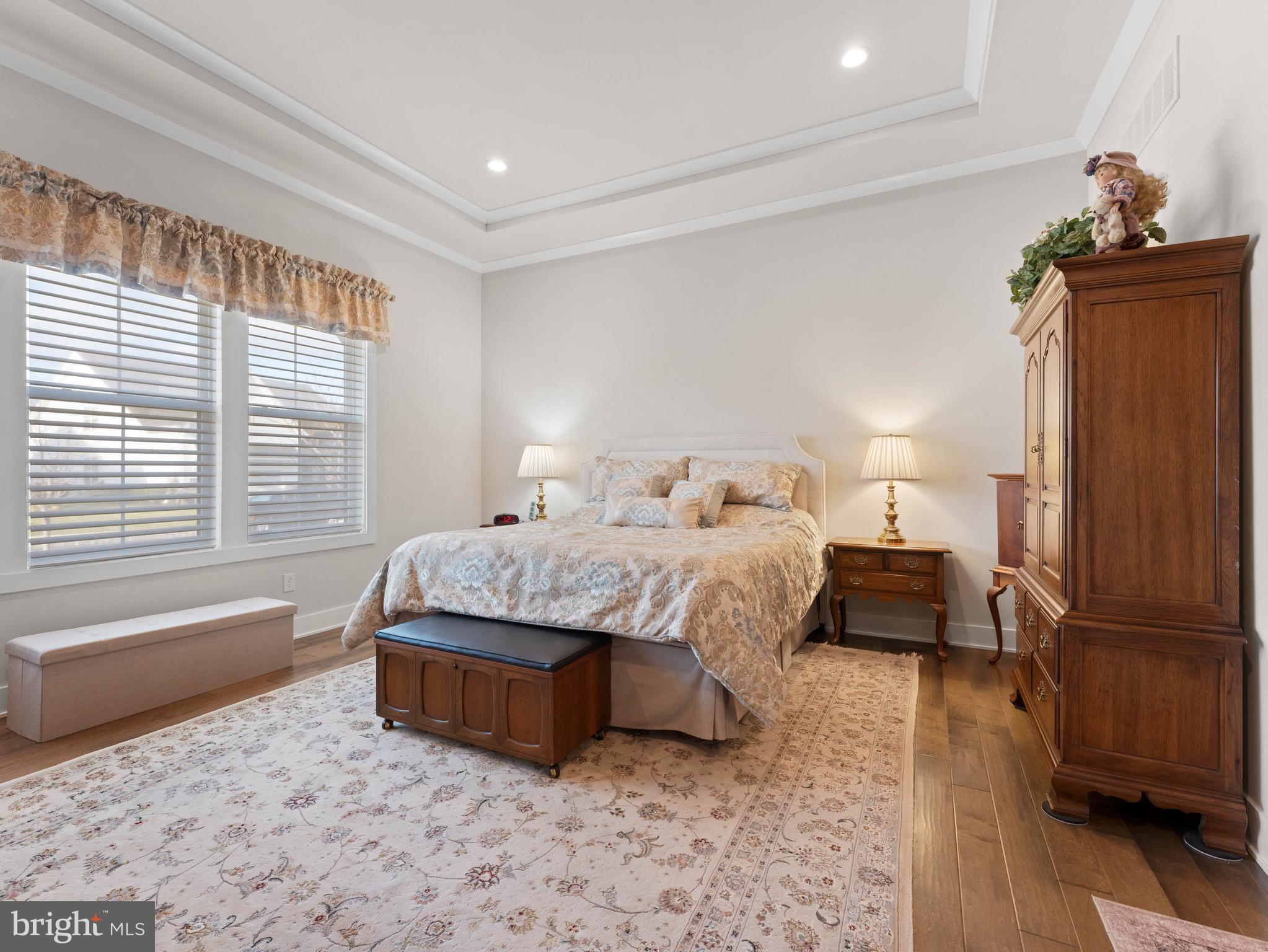 REGENCY AT WATERSIDE - Residential