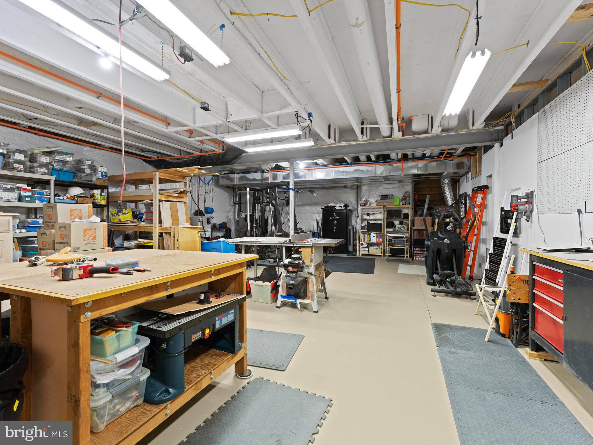 REGENCY AT WATERSIDE - Residential