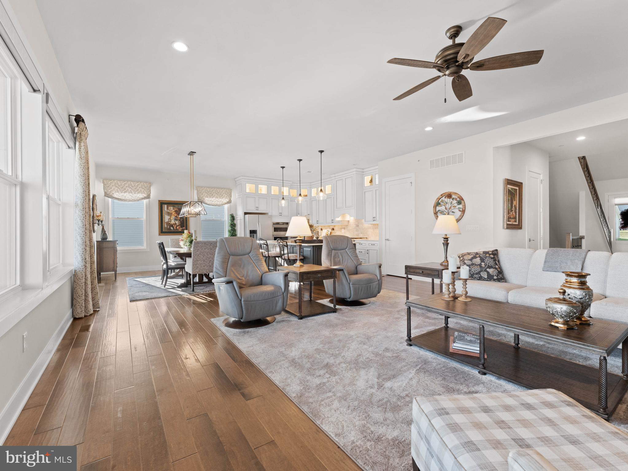 REGENCY AT WATERSIDE - Residential