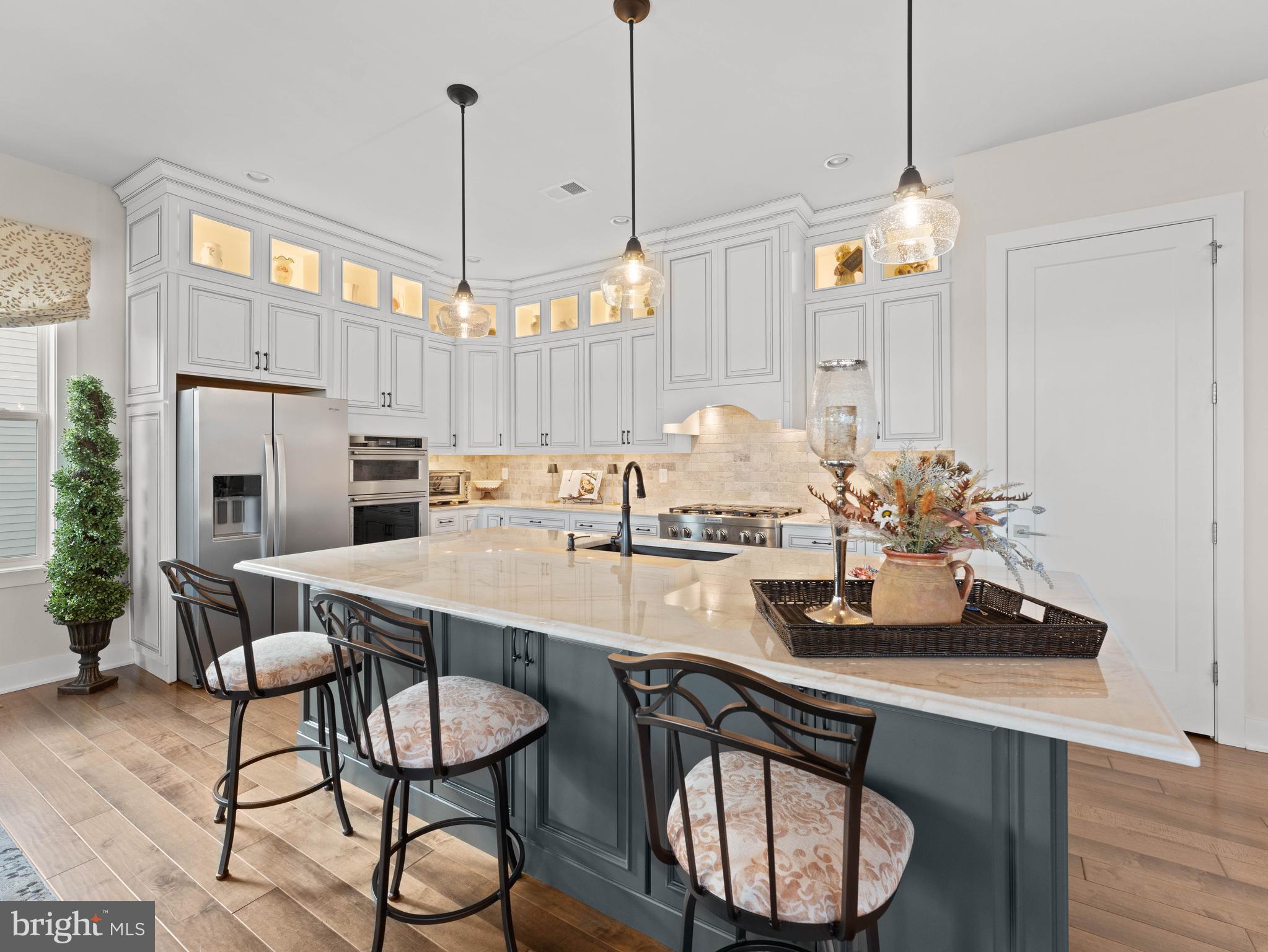 REGENCY AT WATERSIDE - Residential