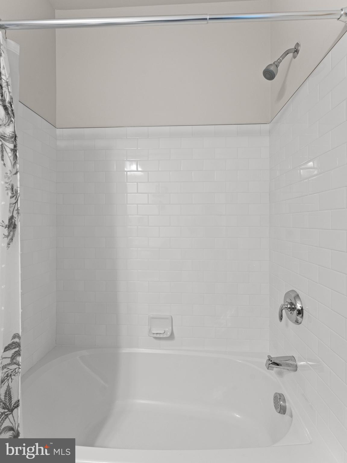 REGENCY AT WATERSIDE - Residential