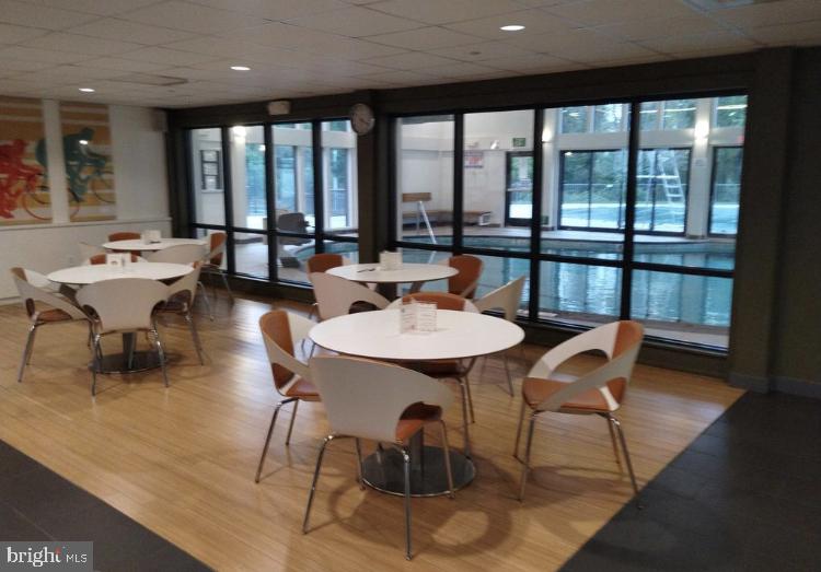 KING OF PRUSSIA - Residential Lease