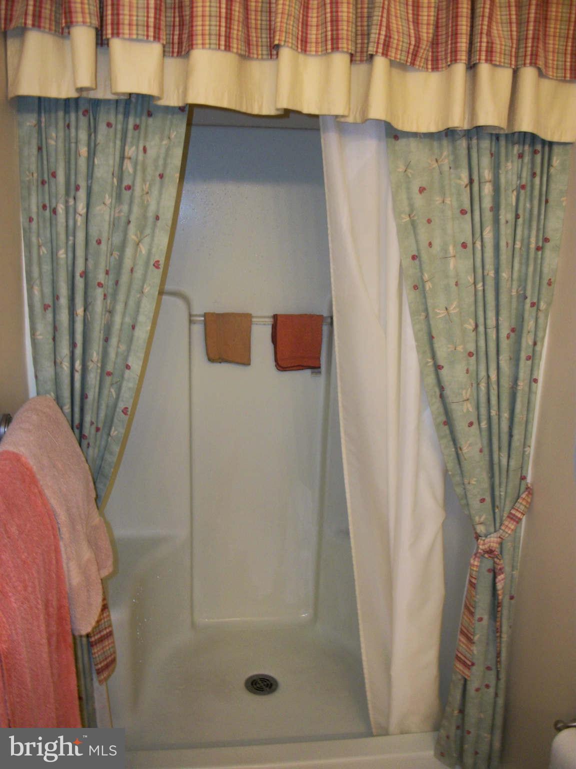 ESPERANZA FARMS - Residential