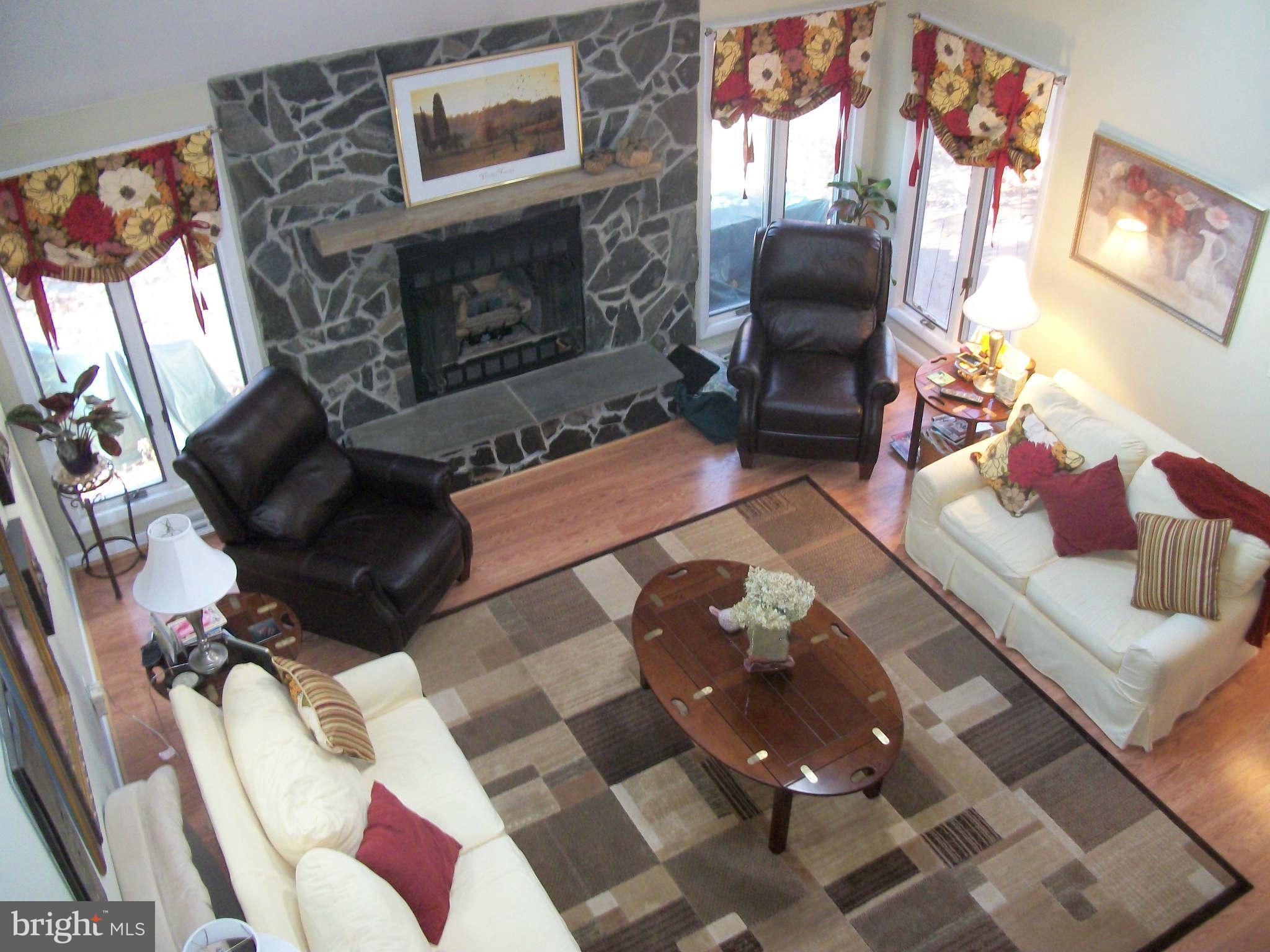 ESPERANZA FARMS - Residential