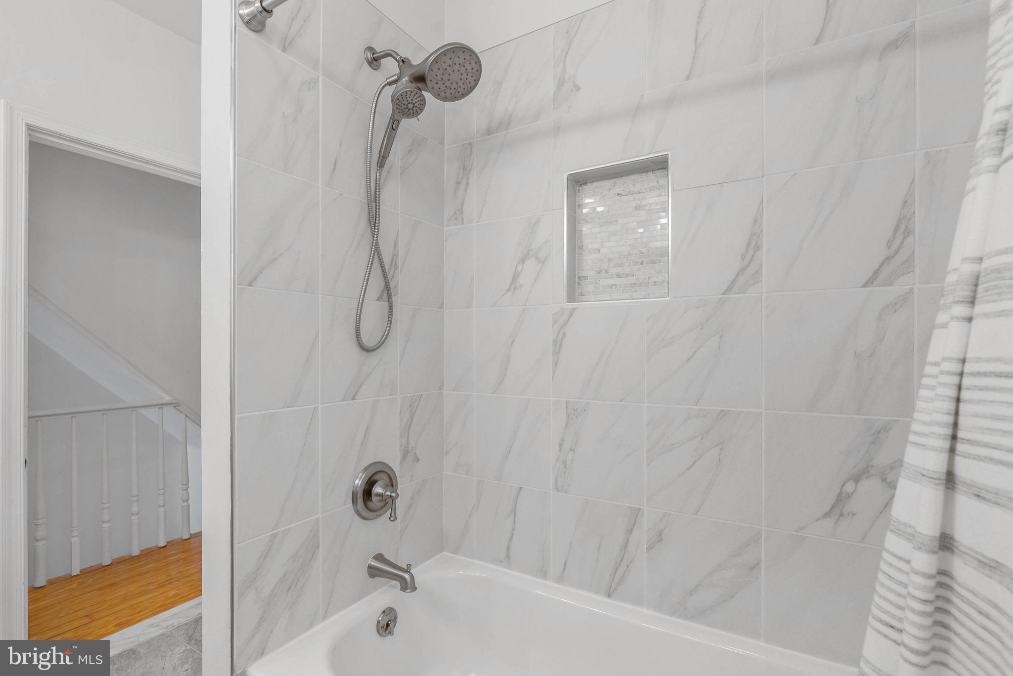 MANAYUNK - Residential