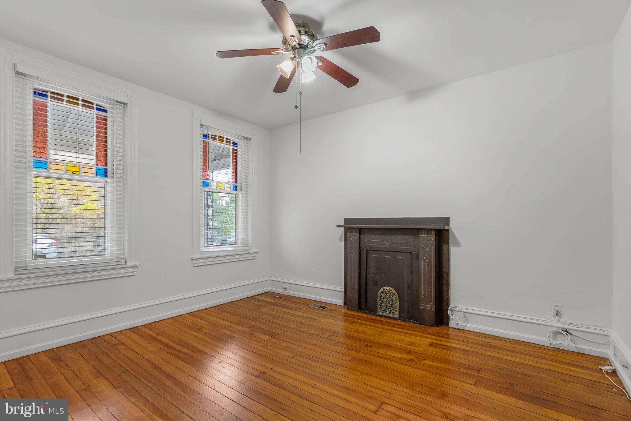 MANAYUNK - Residential