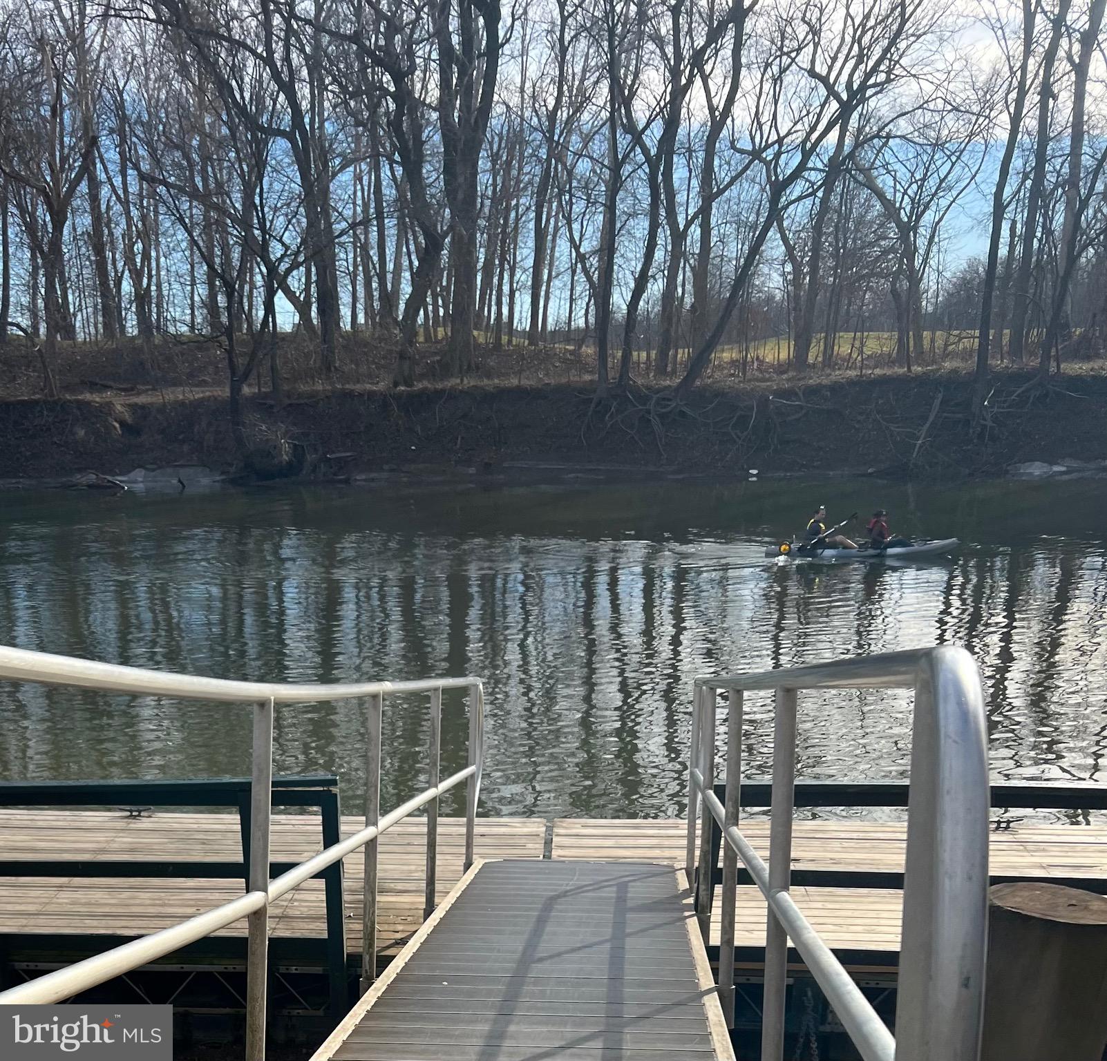 RIVER CREEK - Residential